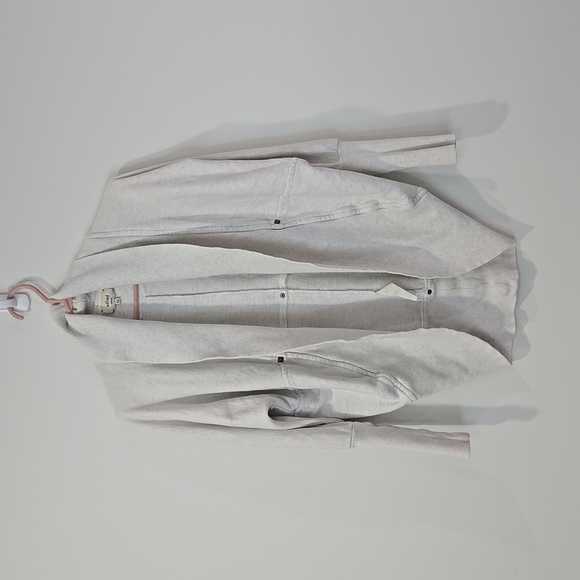 Wilfred Casual Gray/Cream Diderot Sweater/Cardigan - Picture 10 of 10